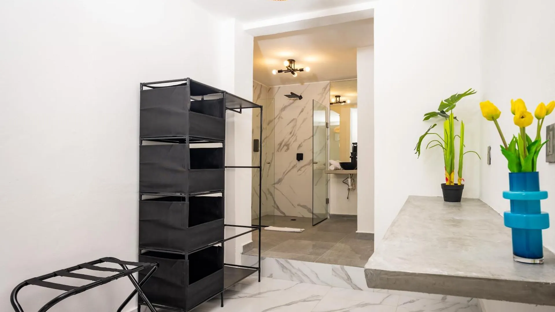 Downtown Suites Cancun