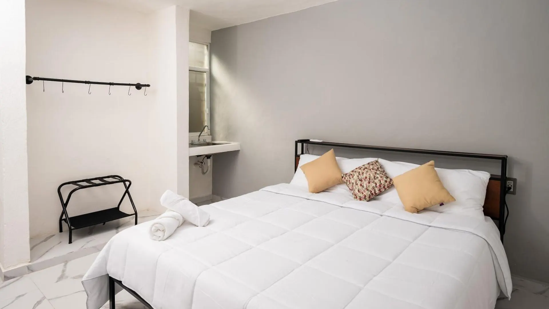 Downtown Suites Cancún