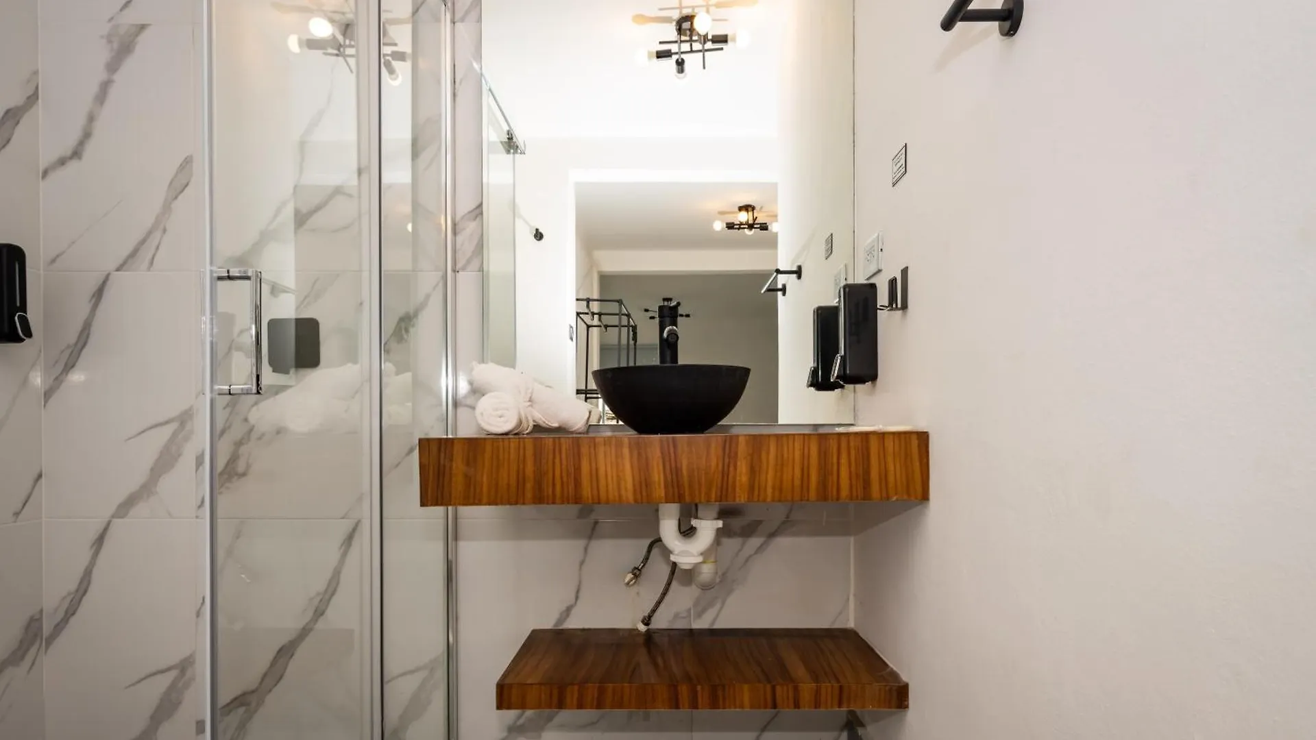 Downtown Suites Cancún 0*,